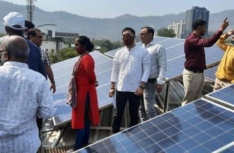 how does solar energy work